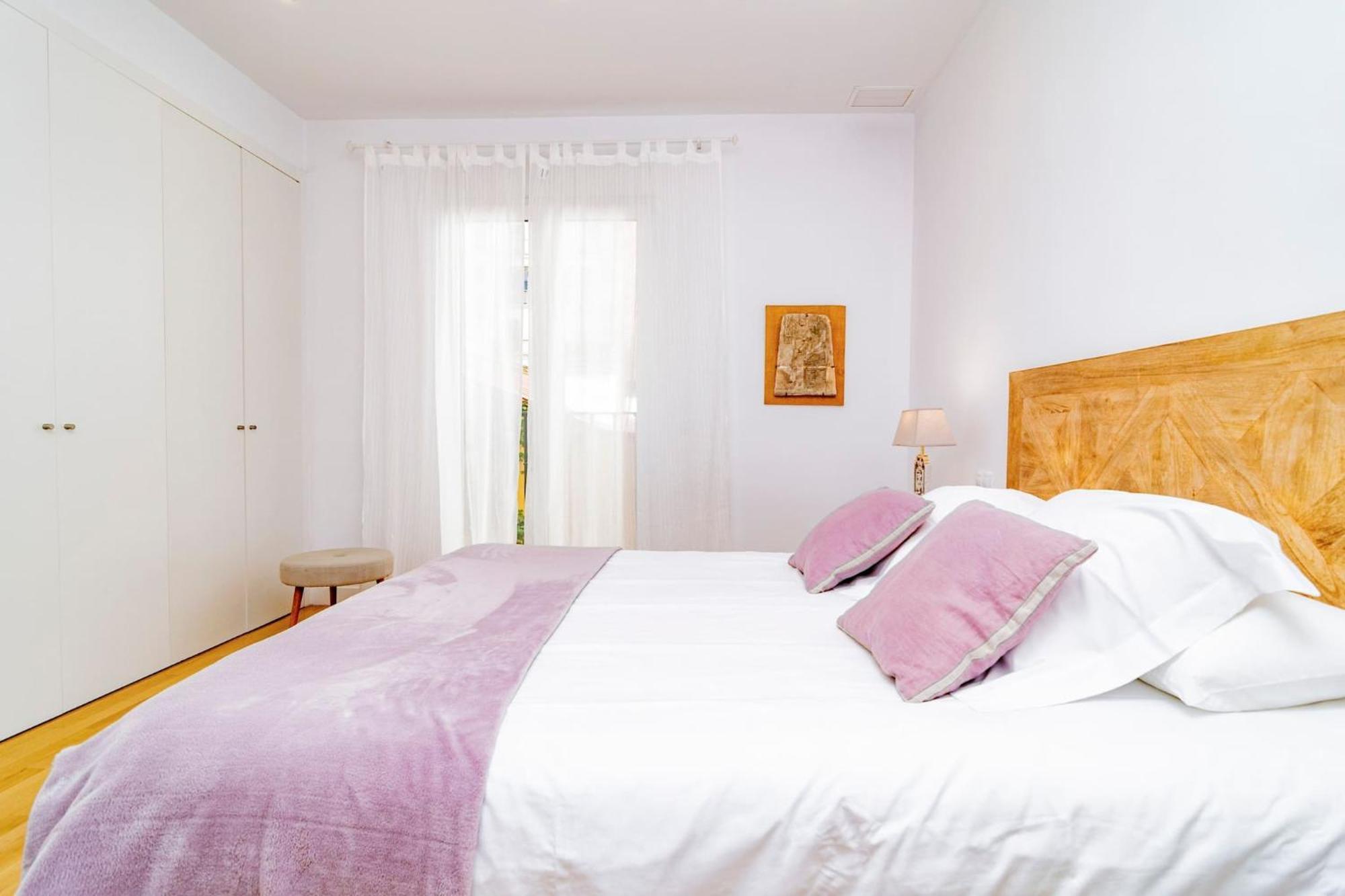 Juan Bravo Suites Madrid Exterior foto
